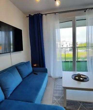 Błękitny Przy Morzu